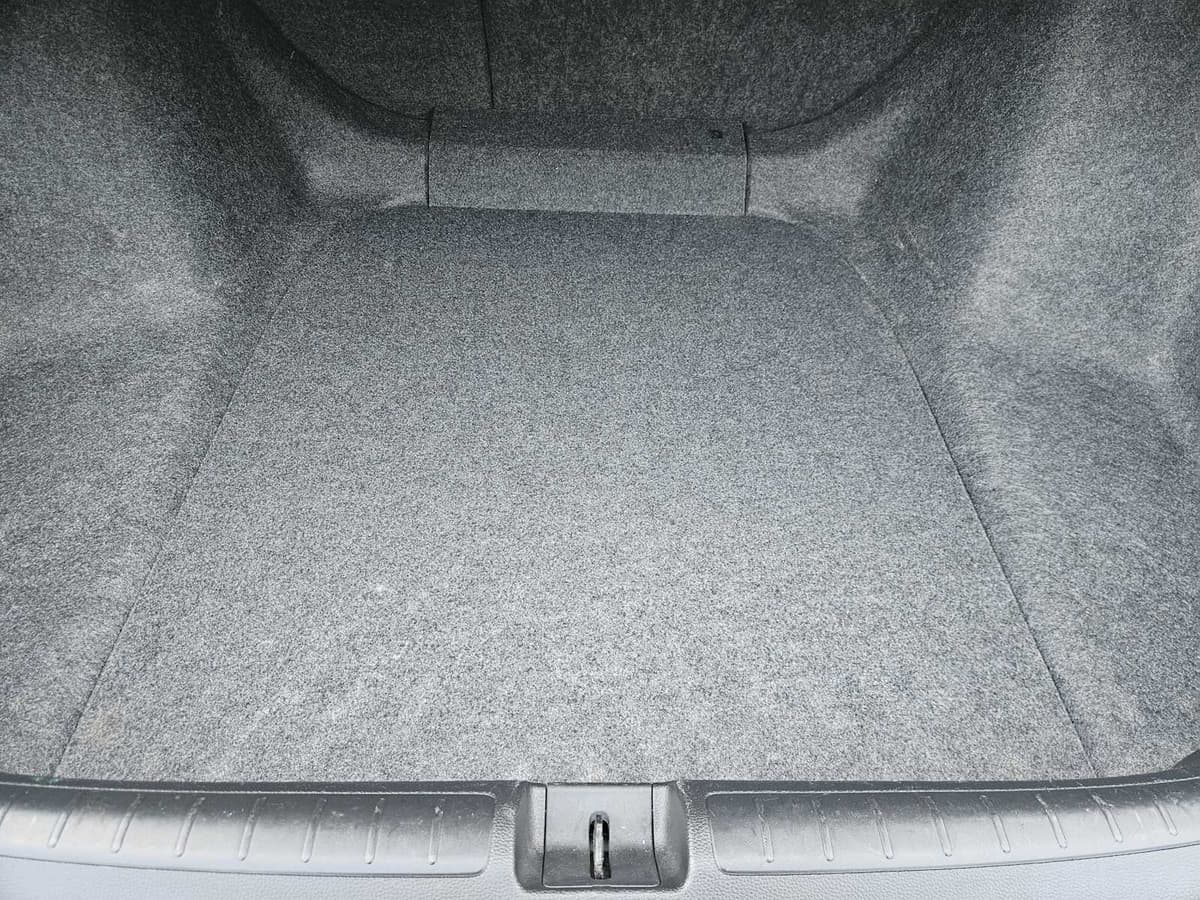 2018 Honda Accord Sedan - Image 30