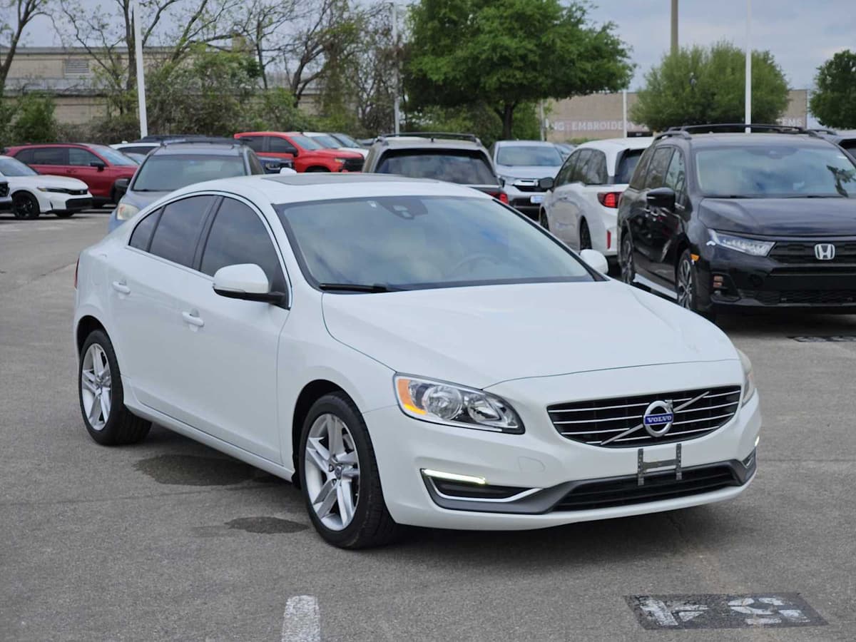 2015 Volvo S60 - Image 3