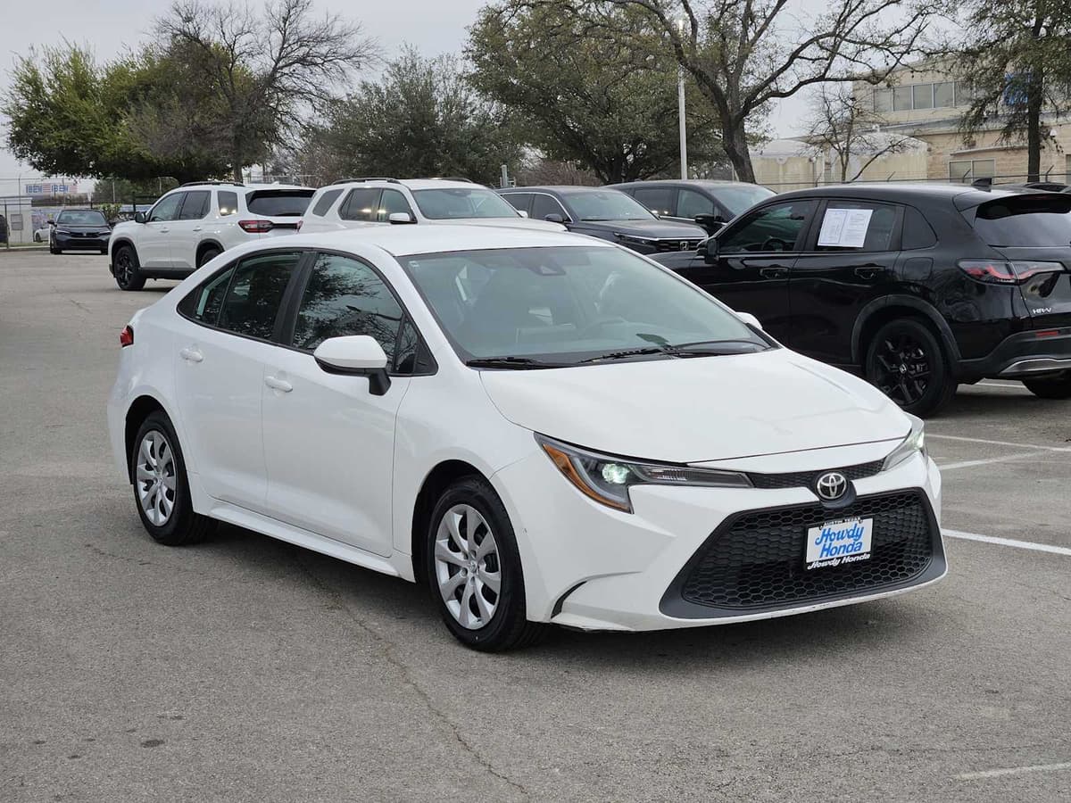 2021 Toyota Corolla - Image 3