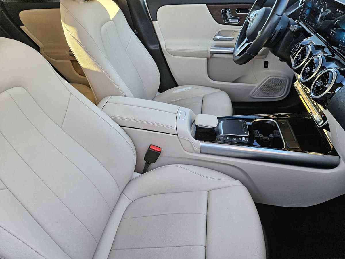 2021 Mercedes-Benz GLA 250 - Image 13