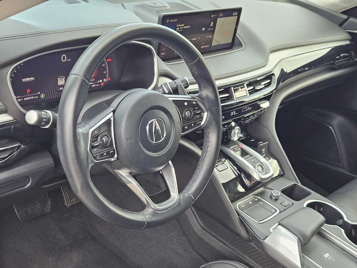 2023 Acura MDX - Image 2