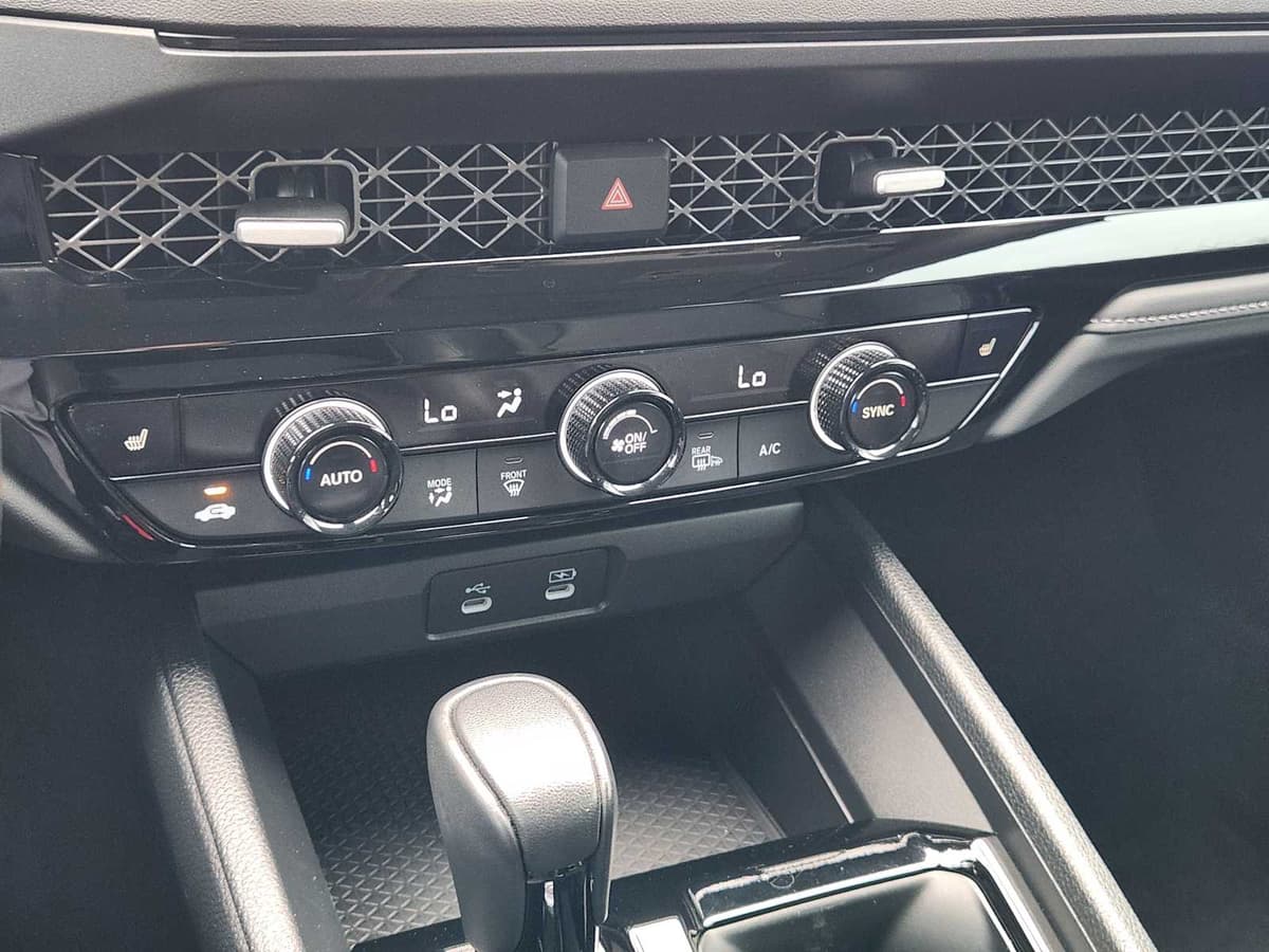 2024 Honda Accord - Image 19