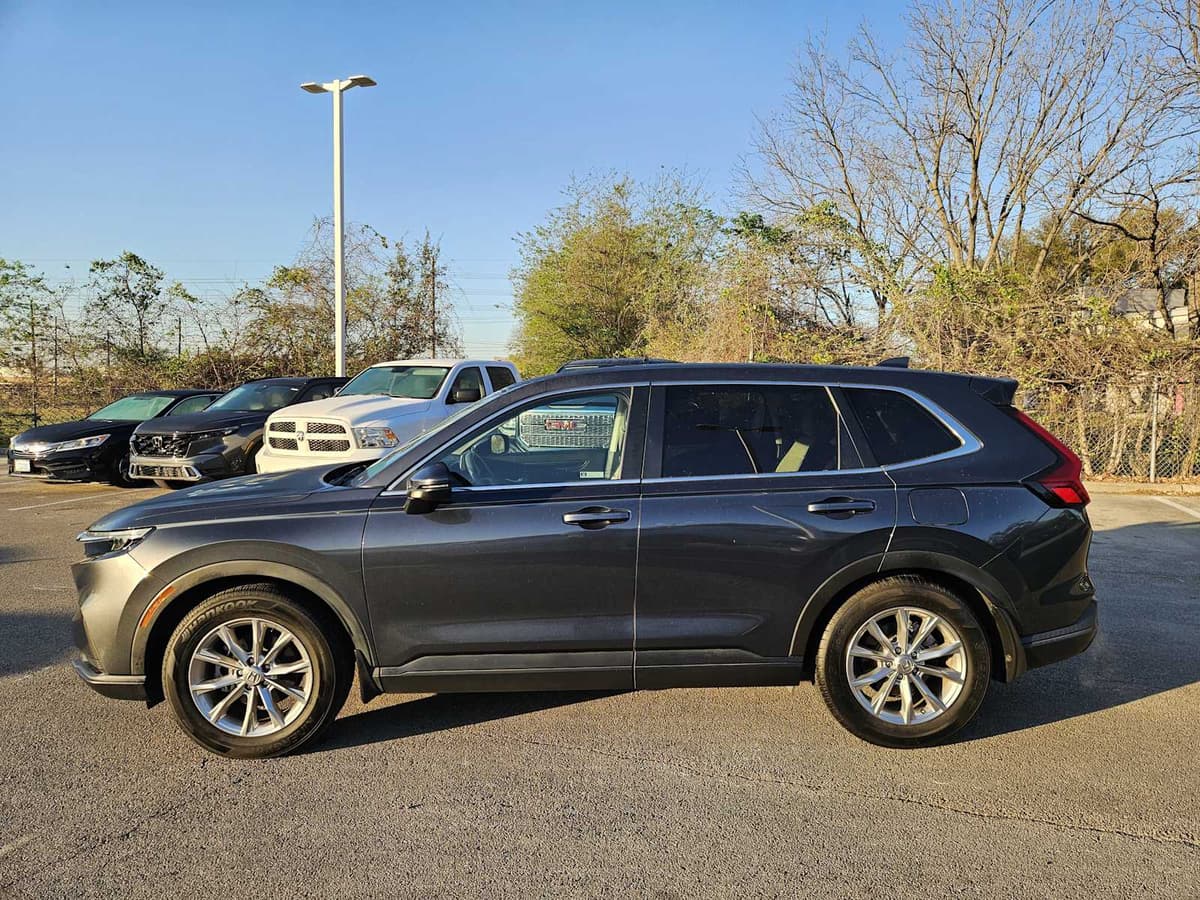 2023 Honda CR-V - Image 4