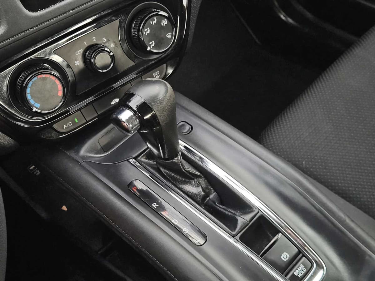 2022 Honda HR-V - Image 19