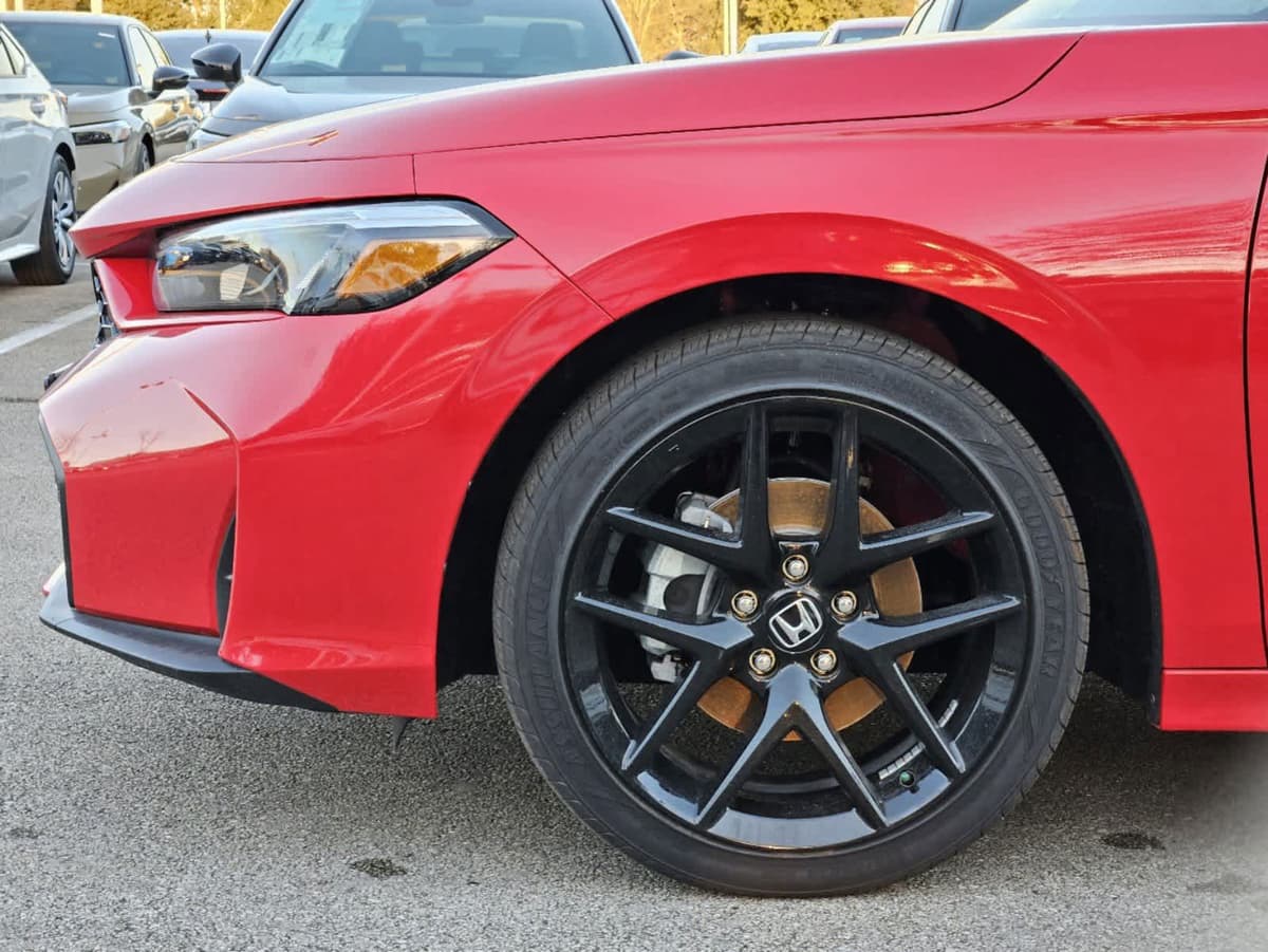 2025 Honda Civic Hybrid - Image 8