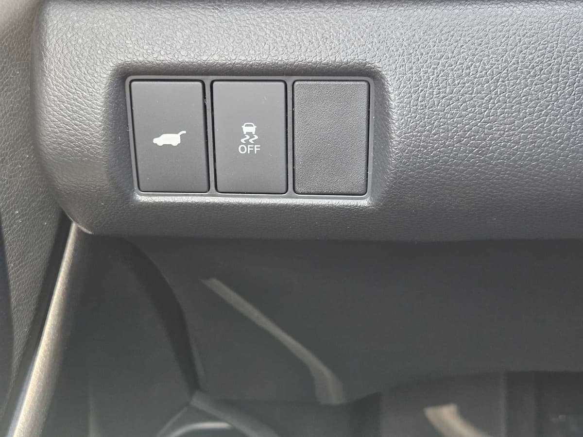 2025 Honda Pilot - Image 17