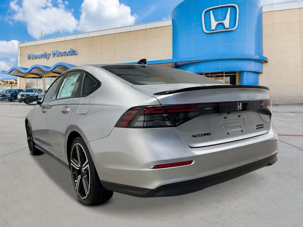 2026 Honda Accord Hybrid - Image 3