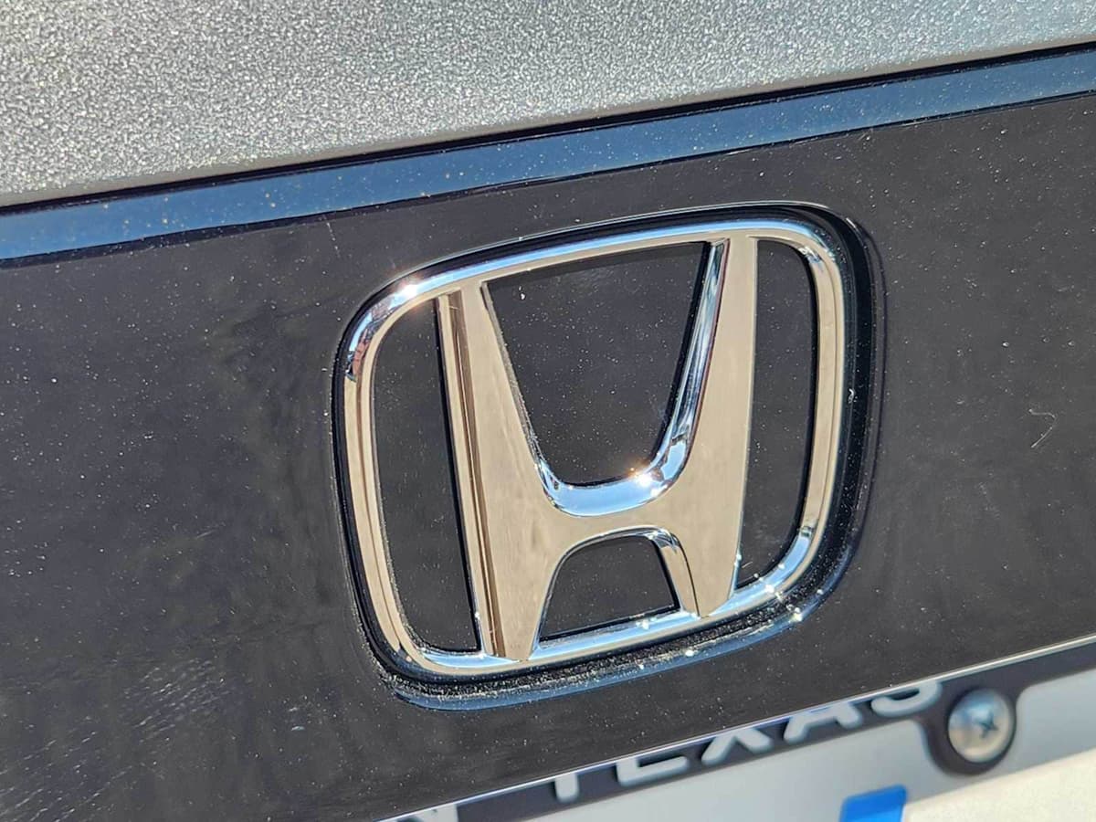 2025 Honda Accord - Image 9