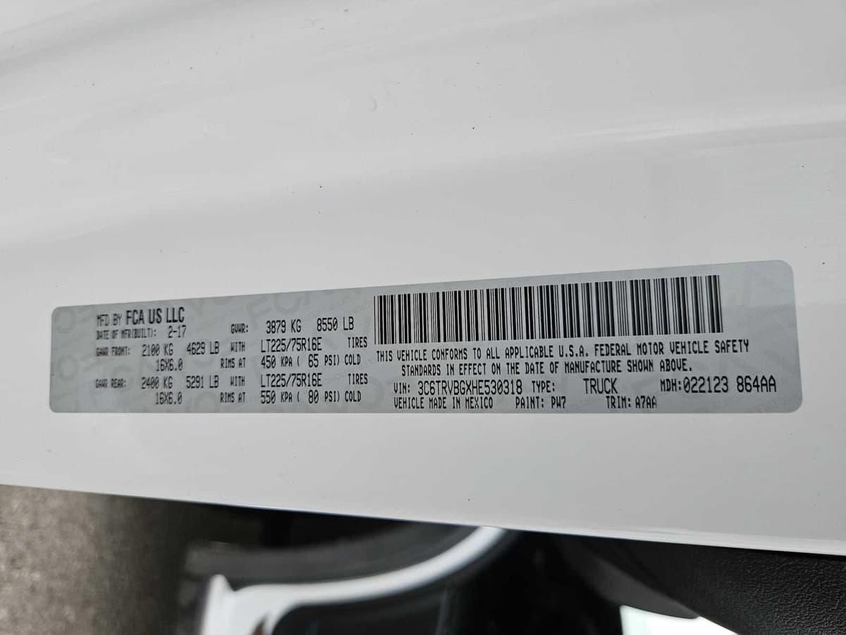 2017 Ram Promaster Cargo Van - Image 31