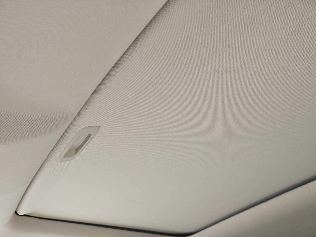 2017 Toyota Highlander - Image 24