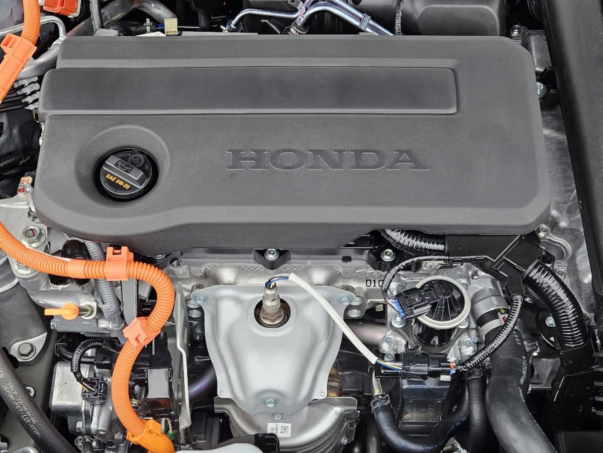 2026 Honda Civic Hybrid - Image 10