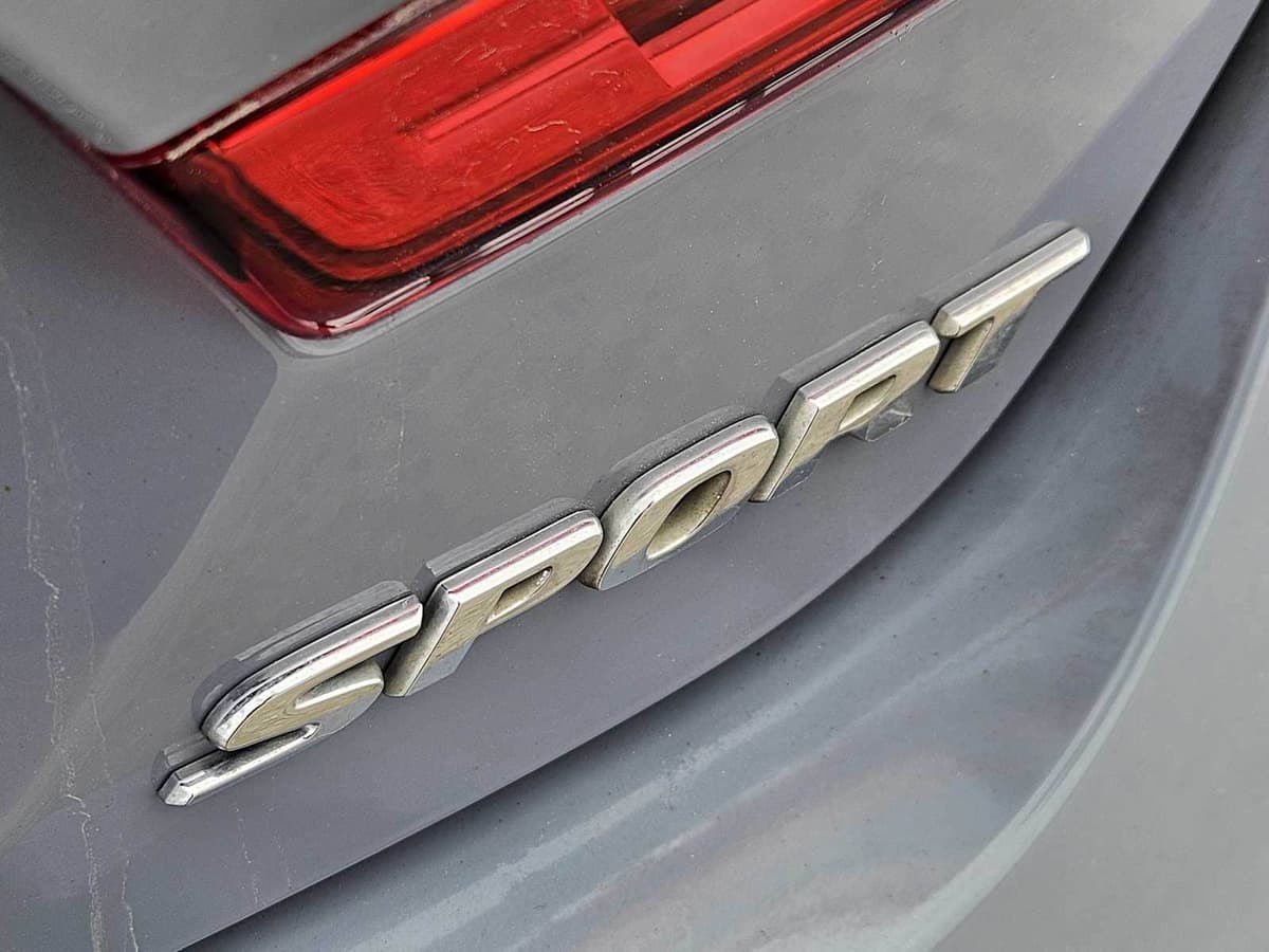 2021 Honda Accord Sedan - Image 12