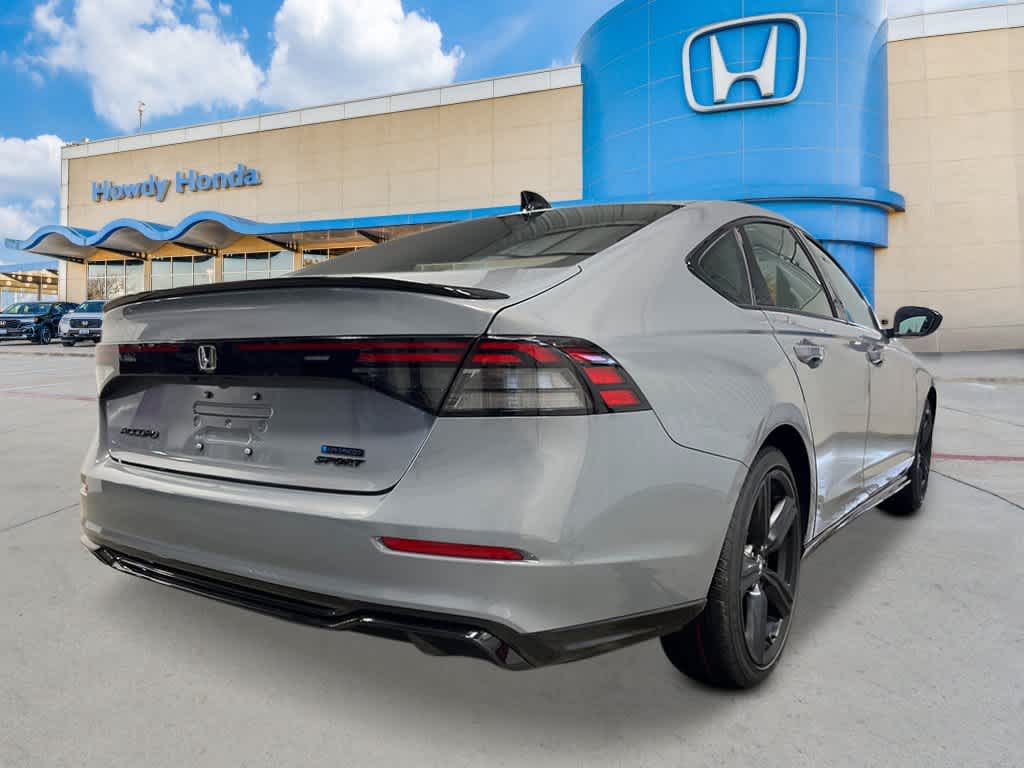 2026 Honda Accord Hybrid - Image 5