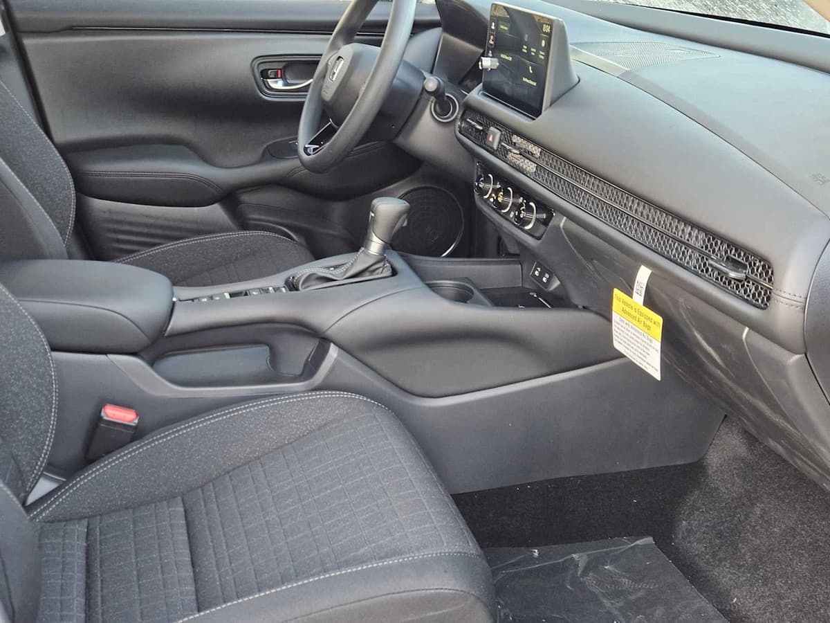 2026 Honda HR-V - Image 12