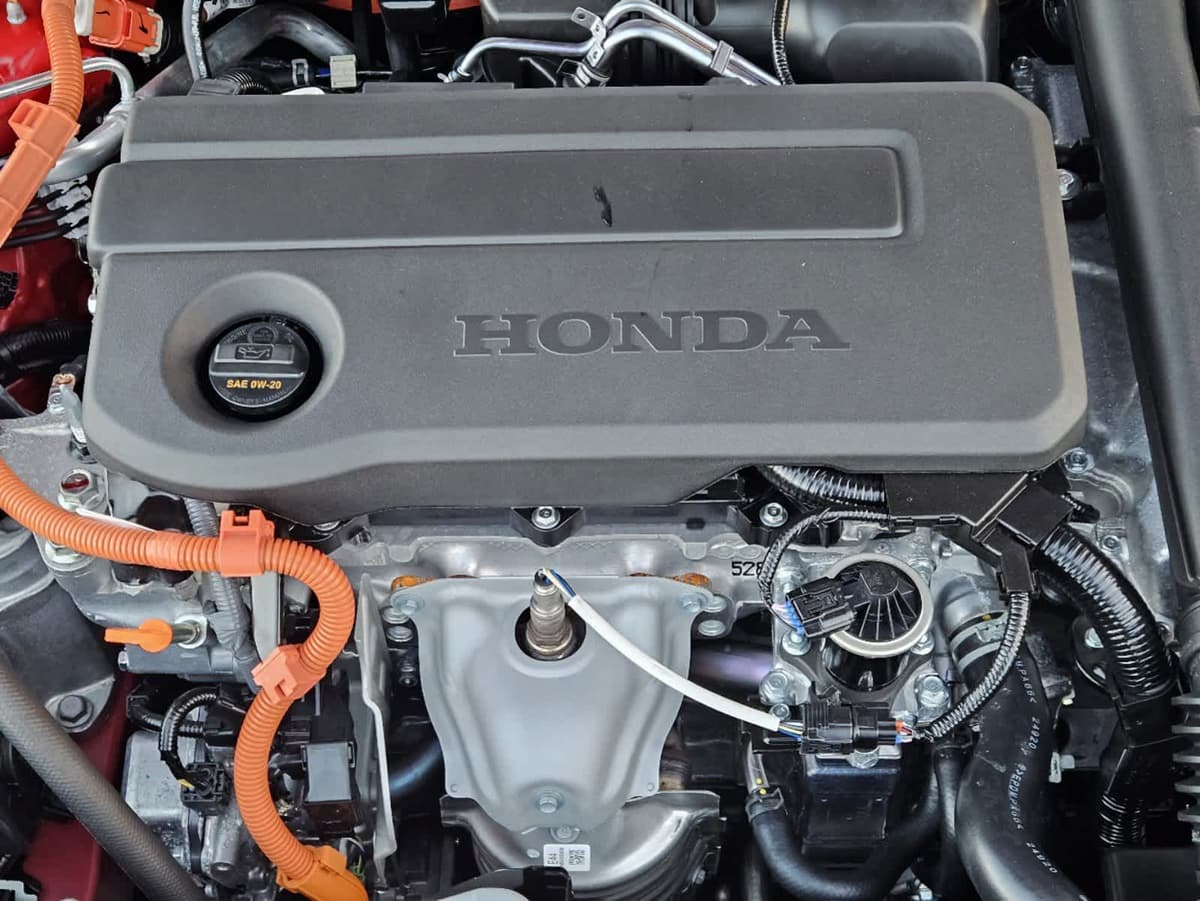 2025 Honda Civic Hybrid - Image 10