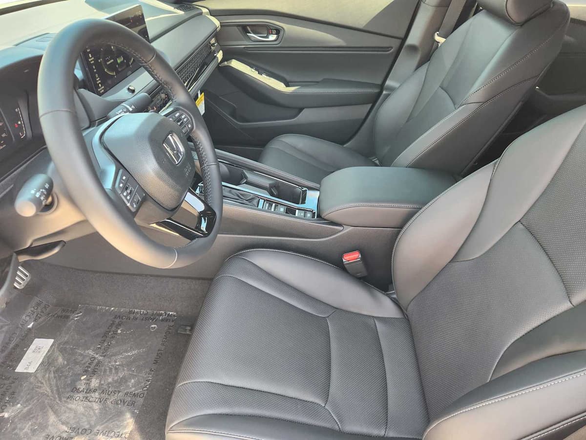 2026 Honda Accord Hybrid - Image 10