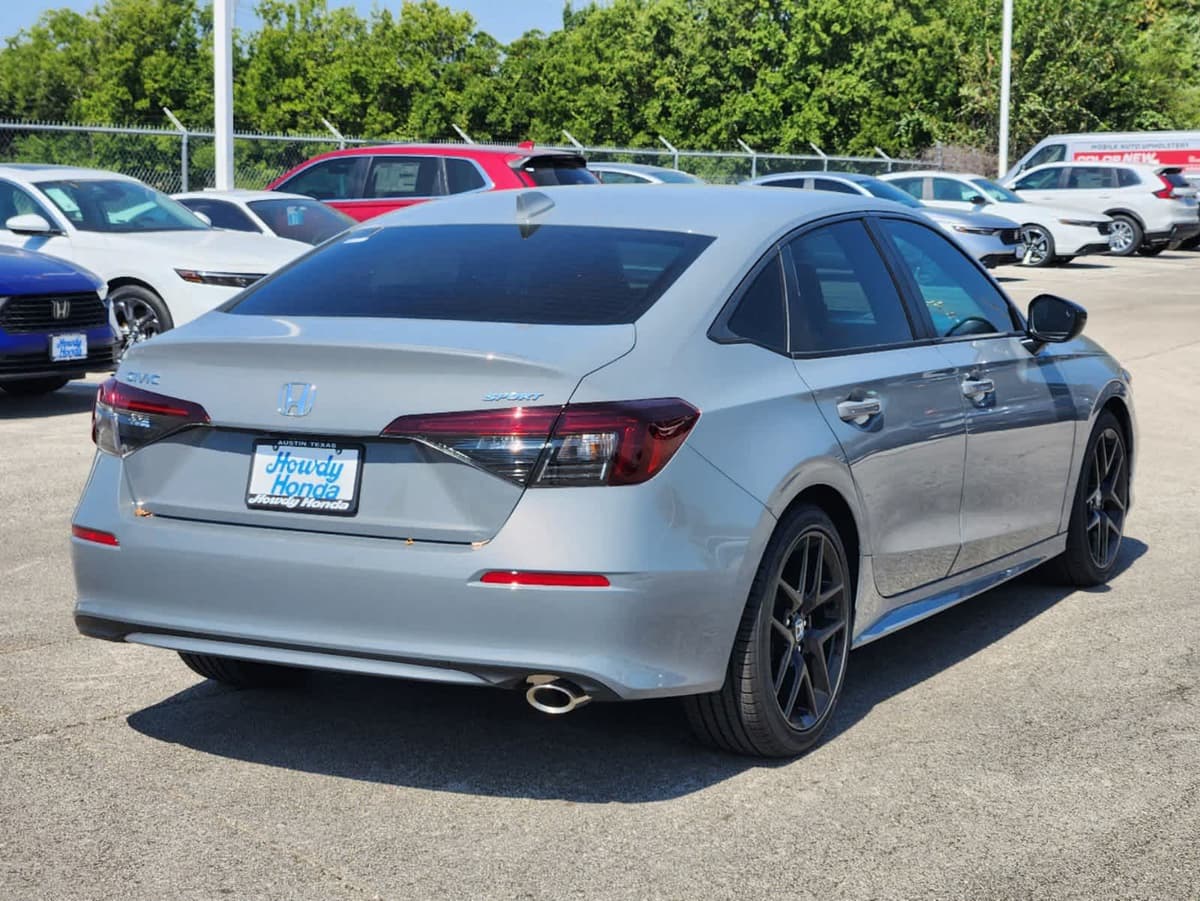 2026 Honda Civic - Image 6