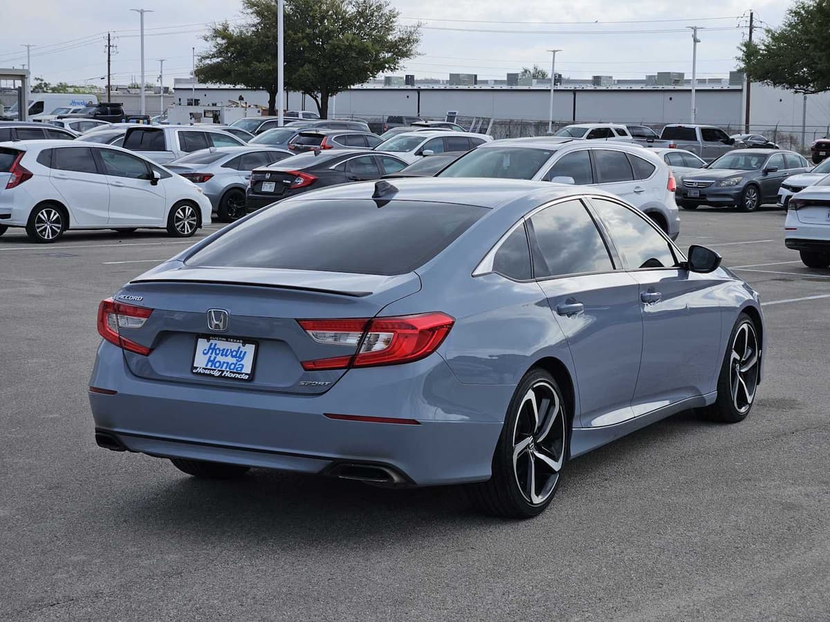 2021 Honda Accord Sedan - Image 6