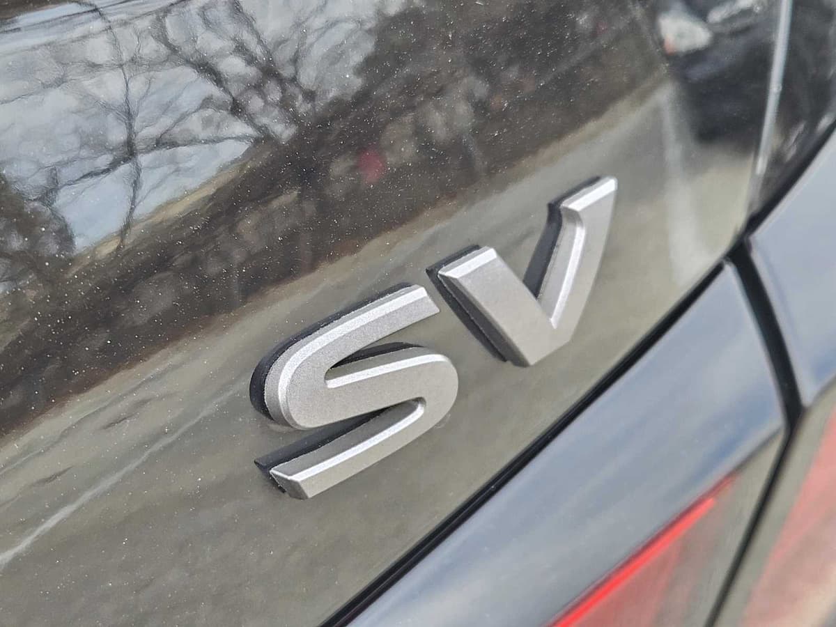 2023 Nissan Altima - Image 11