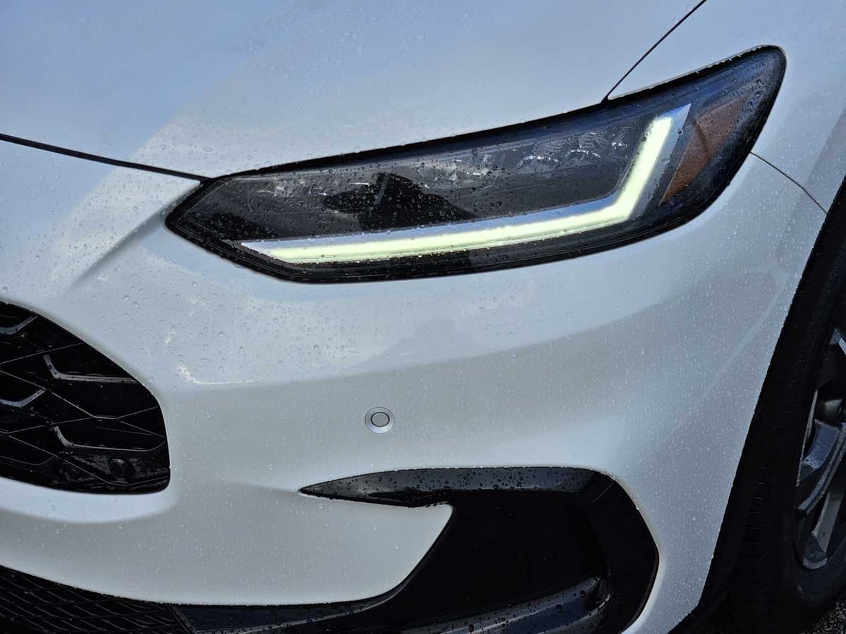 2025 Honda HR-V - Image 7