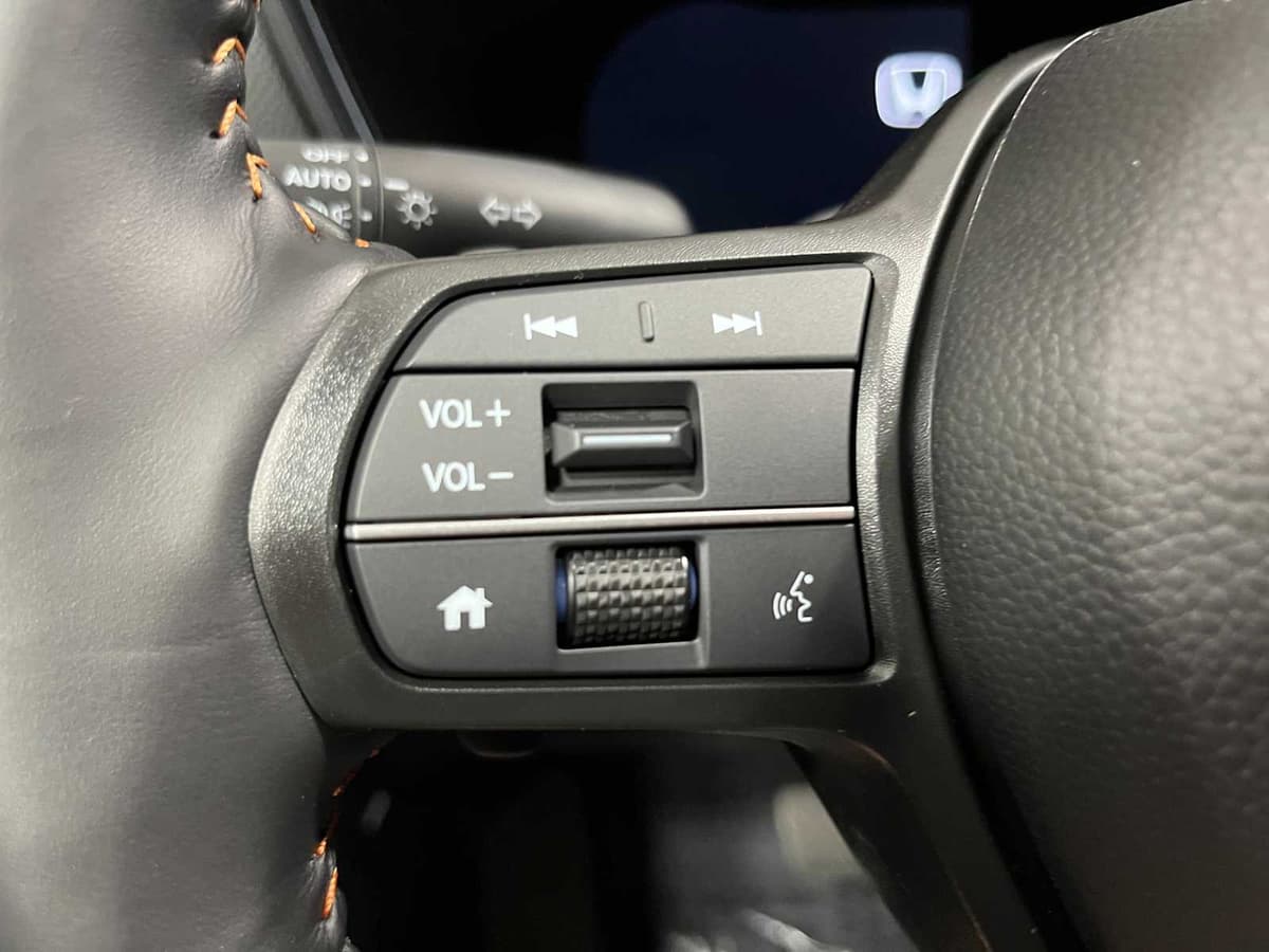 2026 Honda CR-V Hybrid - Image 17