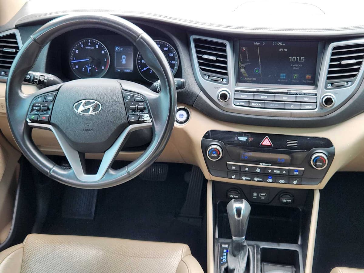 2018 Hyundai Tucson - Image 25