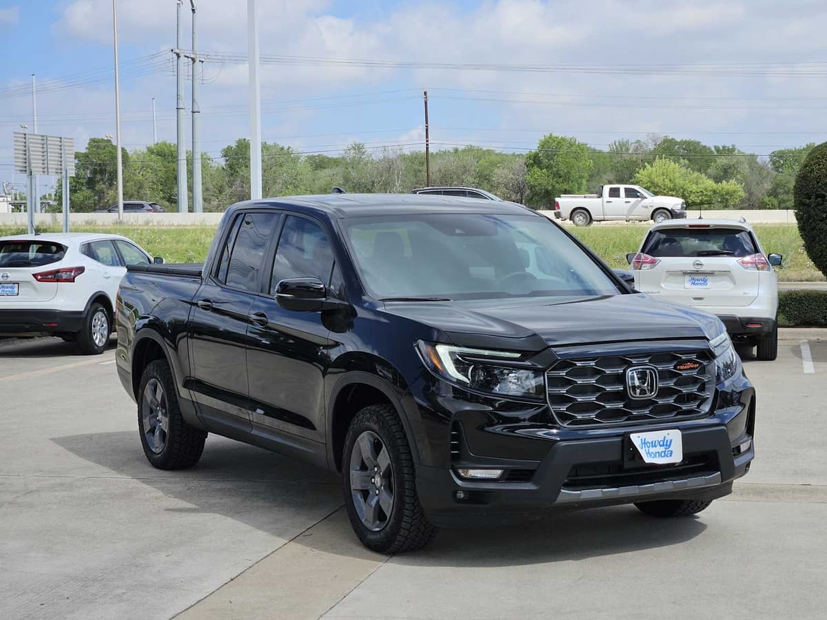 2024 Honda Ridgeline - Image 3
