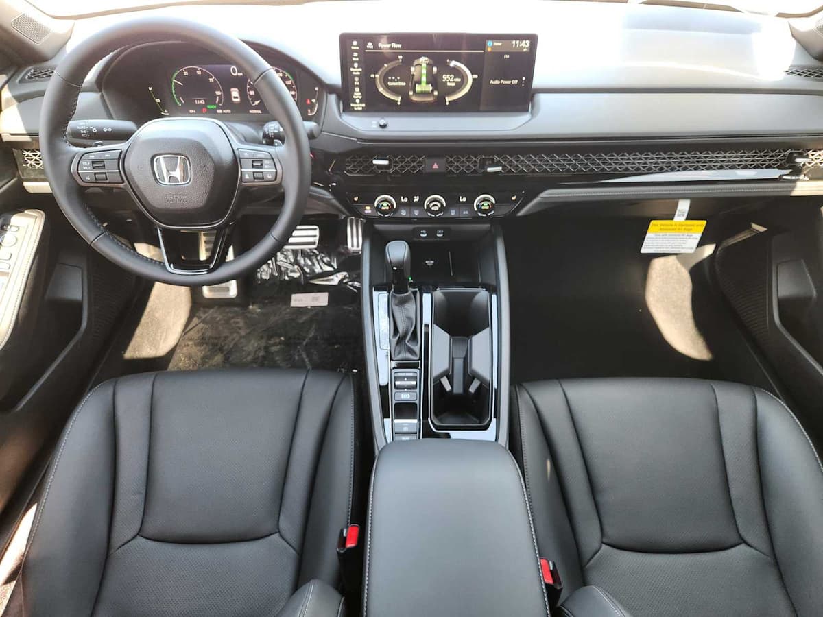 2026 Honda Accord Hybrid - Image 21