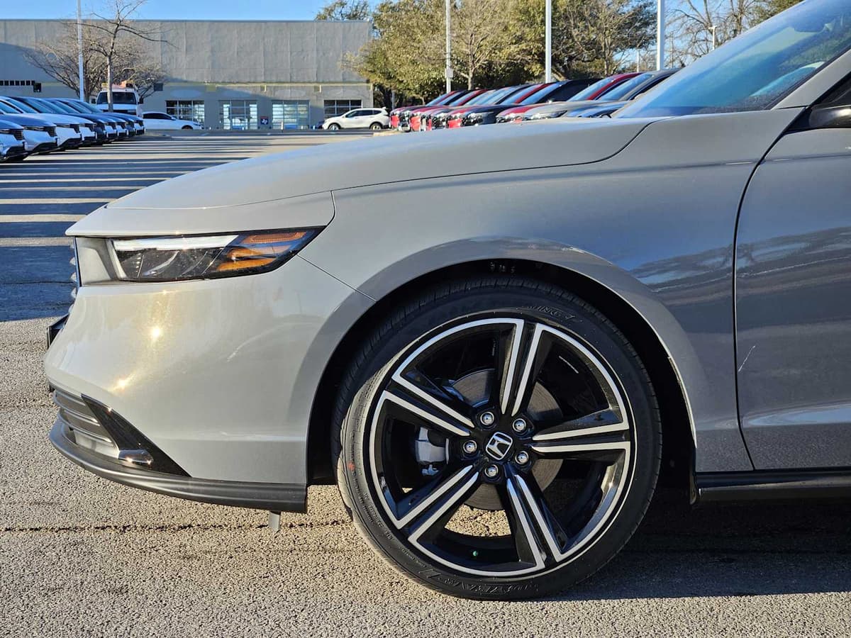 2026 Honda Accord - Image 7