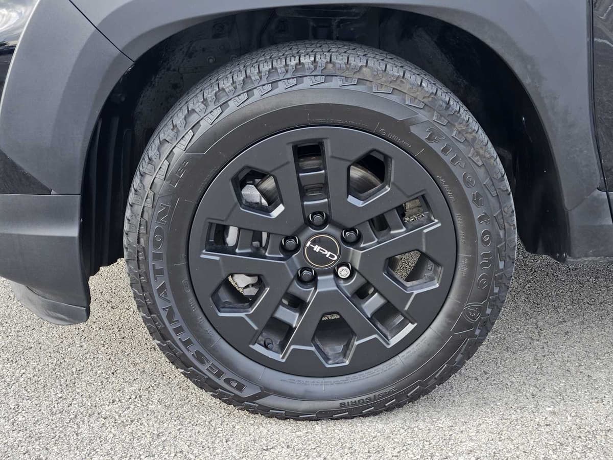 2023 Honda Ridgeline - Image 9