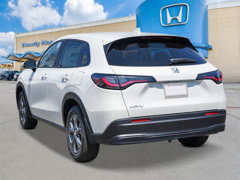 2027 Honda HR-V - Image 2