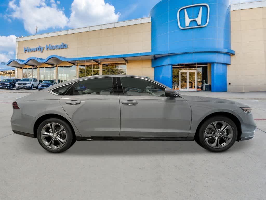 2026 Honda Accord Hybrid - Image 8