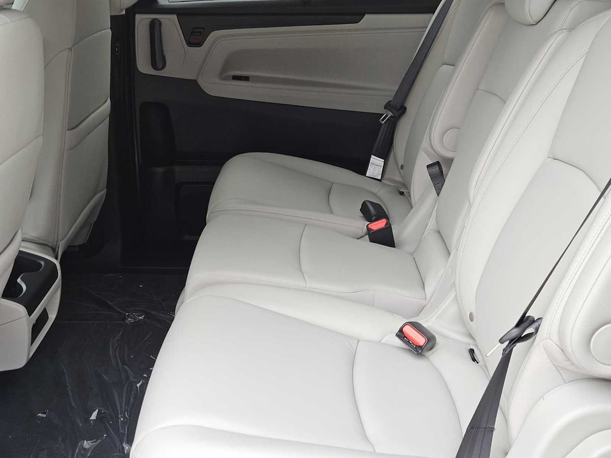 2026 Honda Odyssey - Image 22