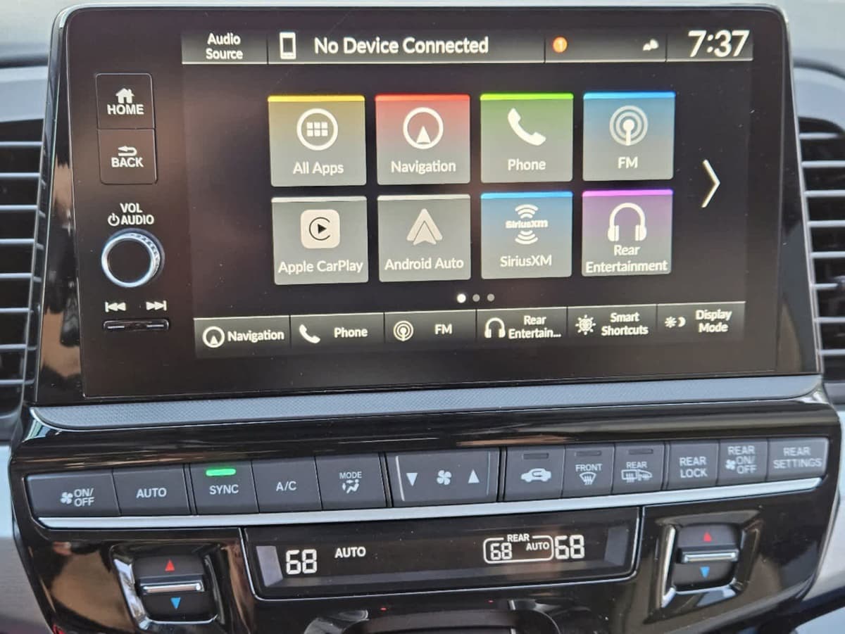 2026 Honda Odyssey - Image 14