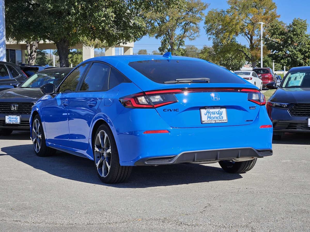 2026 Honda Civic Hybrid - Image 4