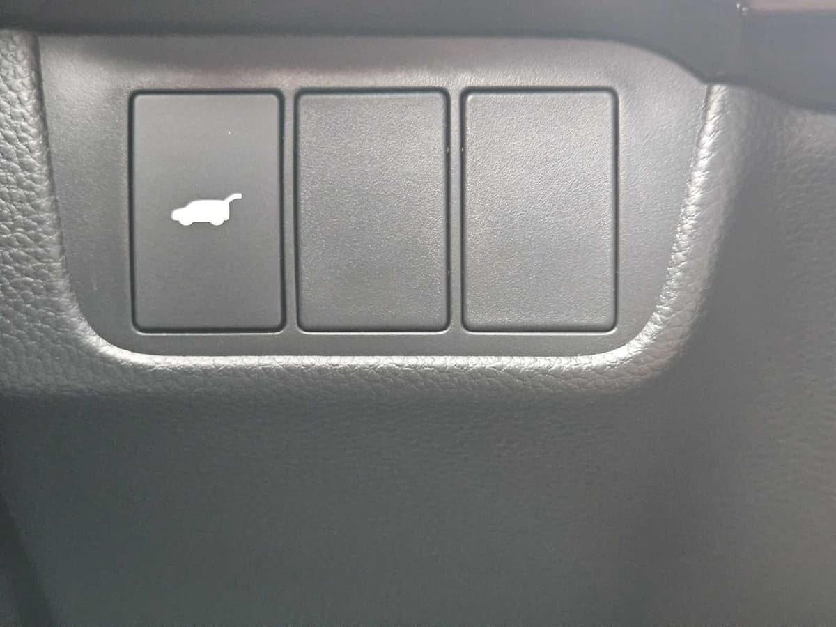 2026 Honda CR-V Hybrid - Image 19