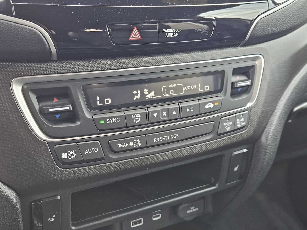 2024 Honda Passport - Image 19