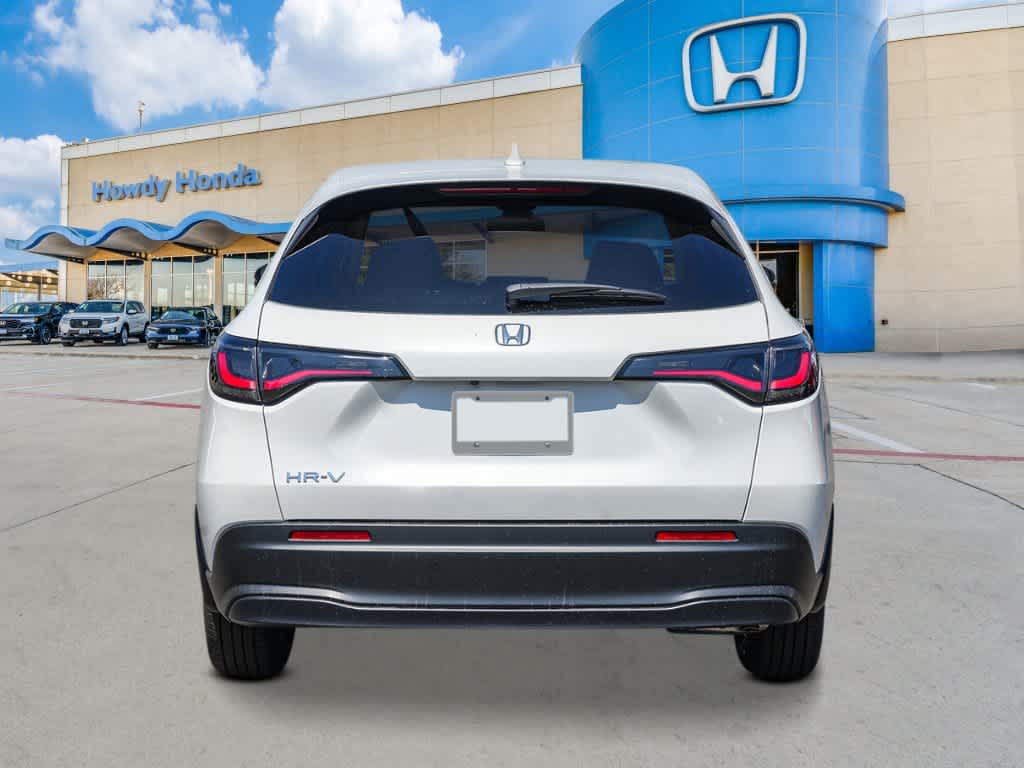 2027 Honda HR-V - Image 3