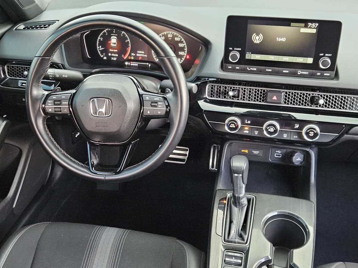 2024 Honda Civic - Image 25