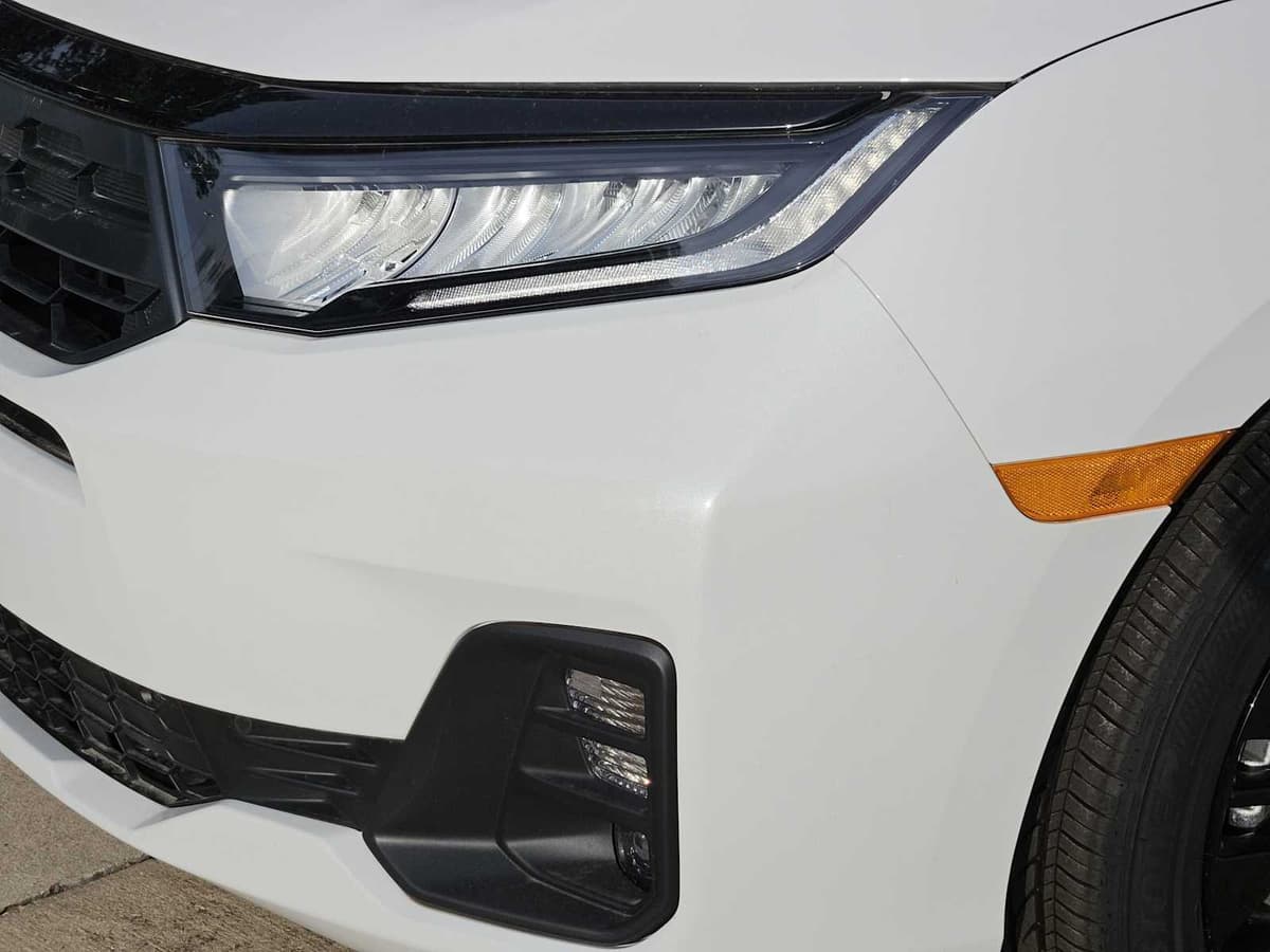 2026 Honda Odyssey - Image 7
