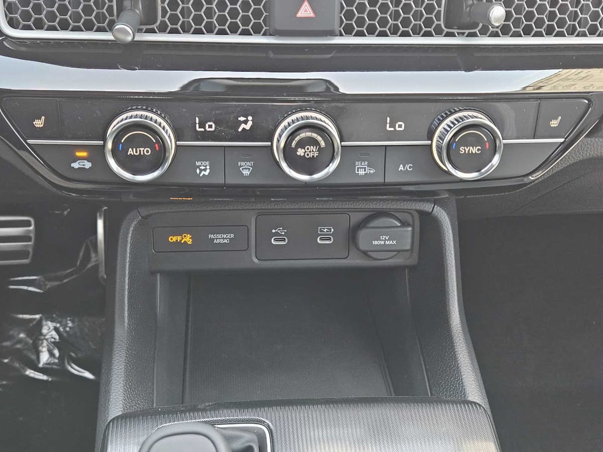 2026 Honda Civic Hybrid - Image 15