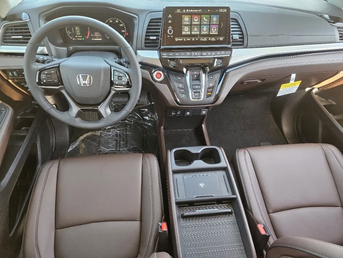 2026 Honda Odyssey - Image 19