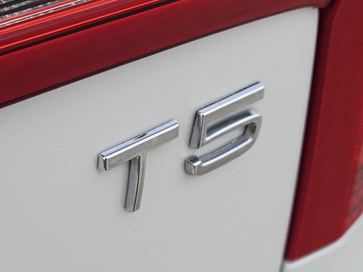 2015 Volvo S60 - Image 12