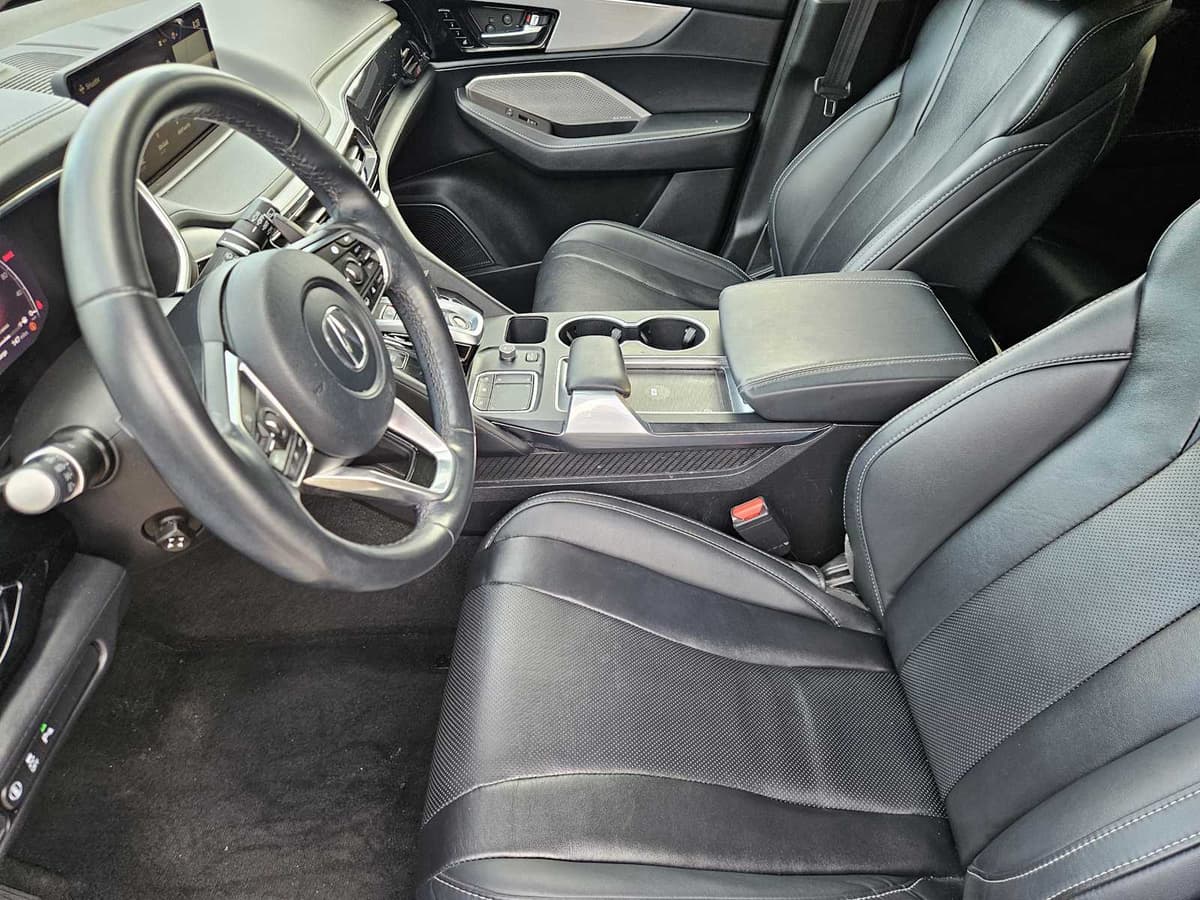 2023 Acura MDX - Image 13