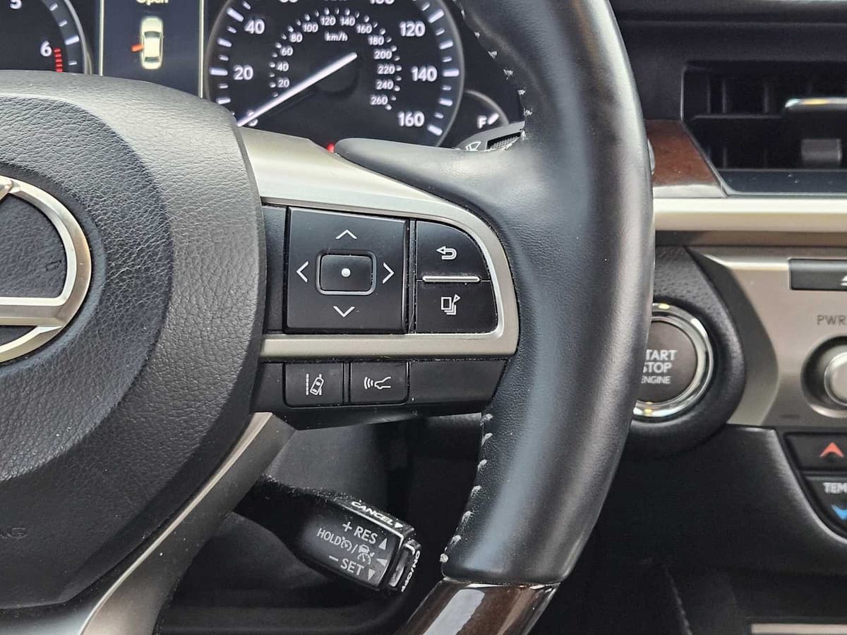 2016 LEXUS ES 350 - Image 28