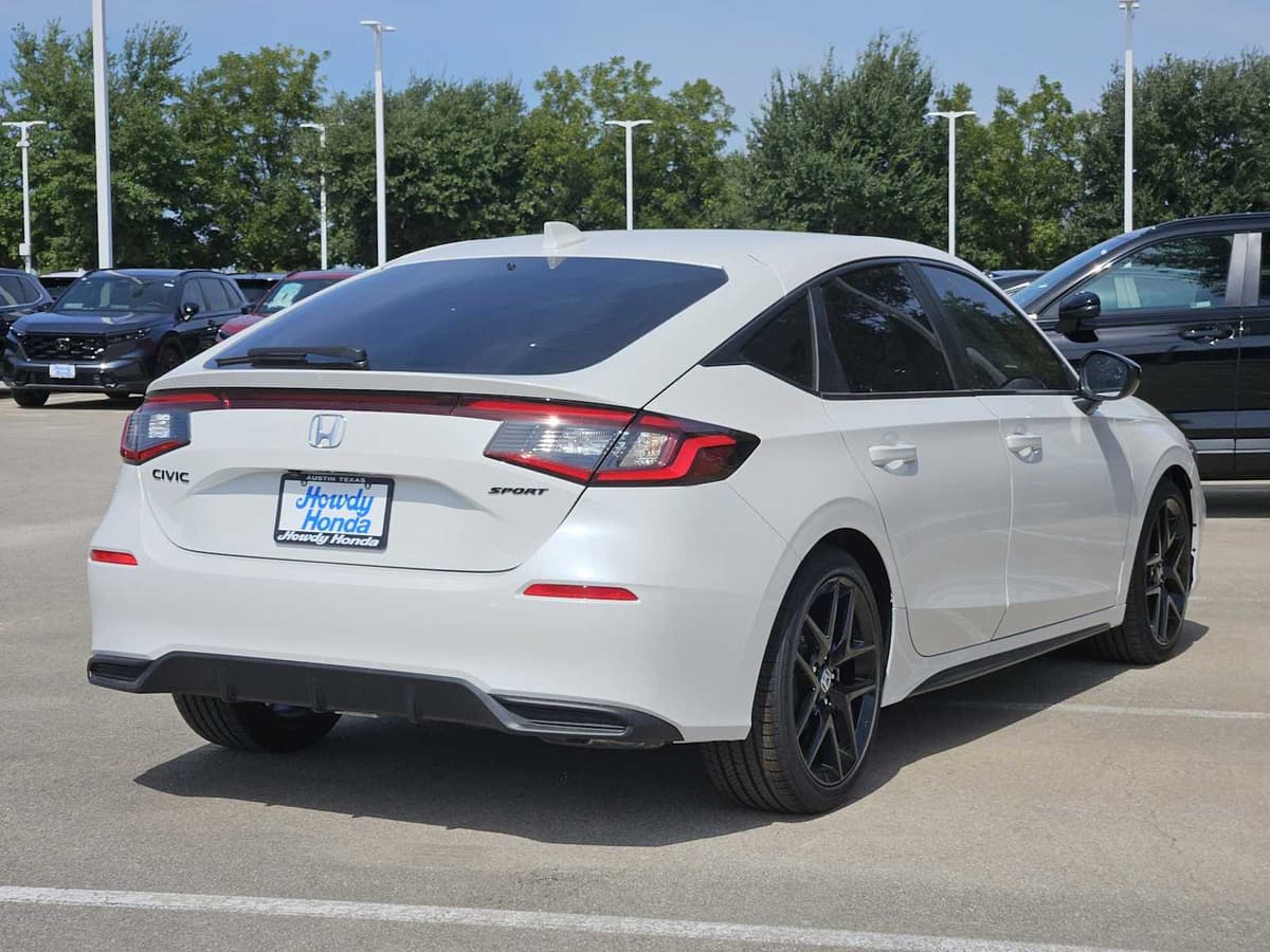 2026 Honda Civic - Image 4