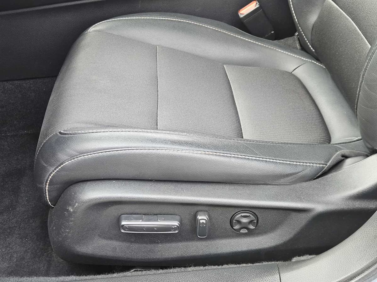 2021 Honda Accord Sedan - Image 24