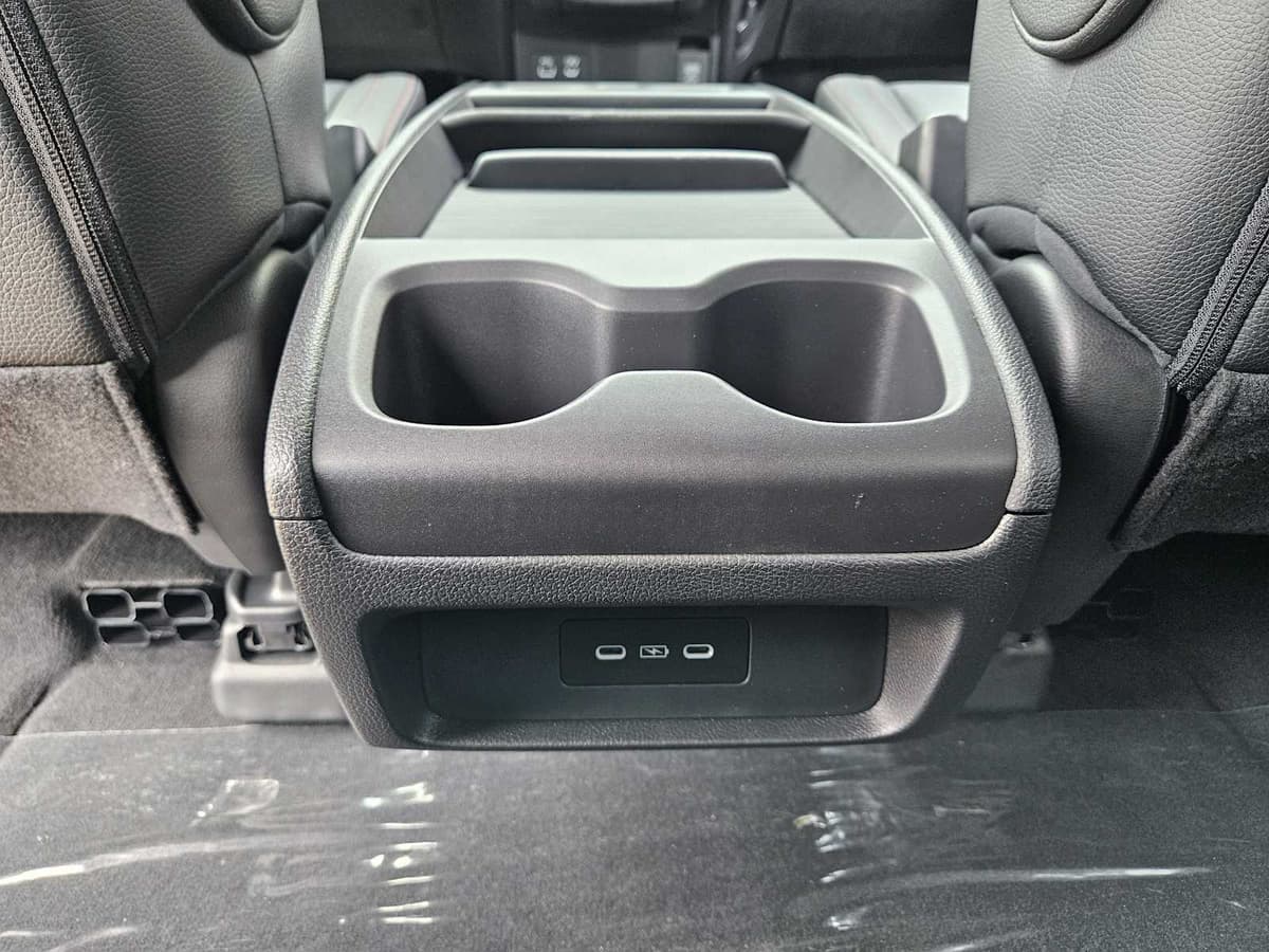 2026 Honda Odyssey - Image 22