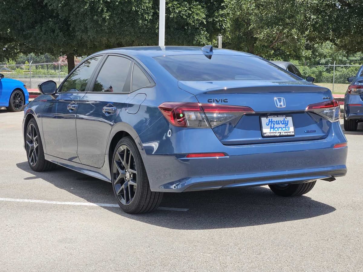 2026 Honda Civic Hybrid - Image 6