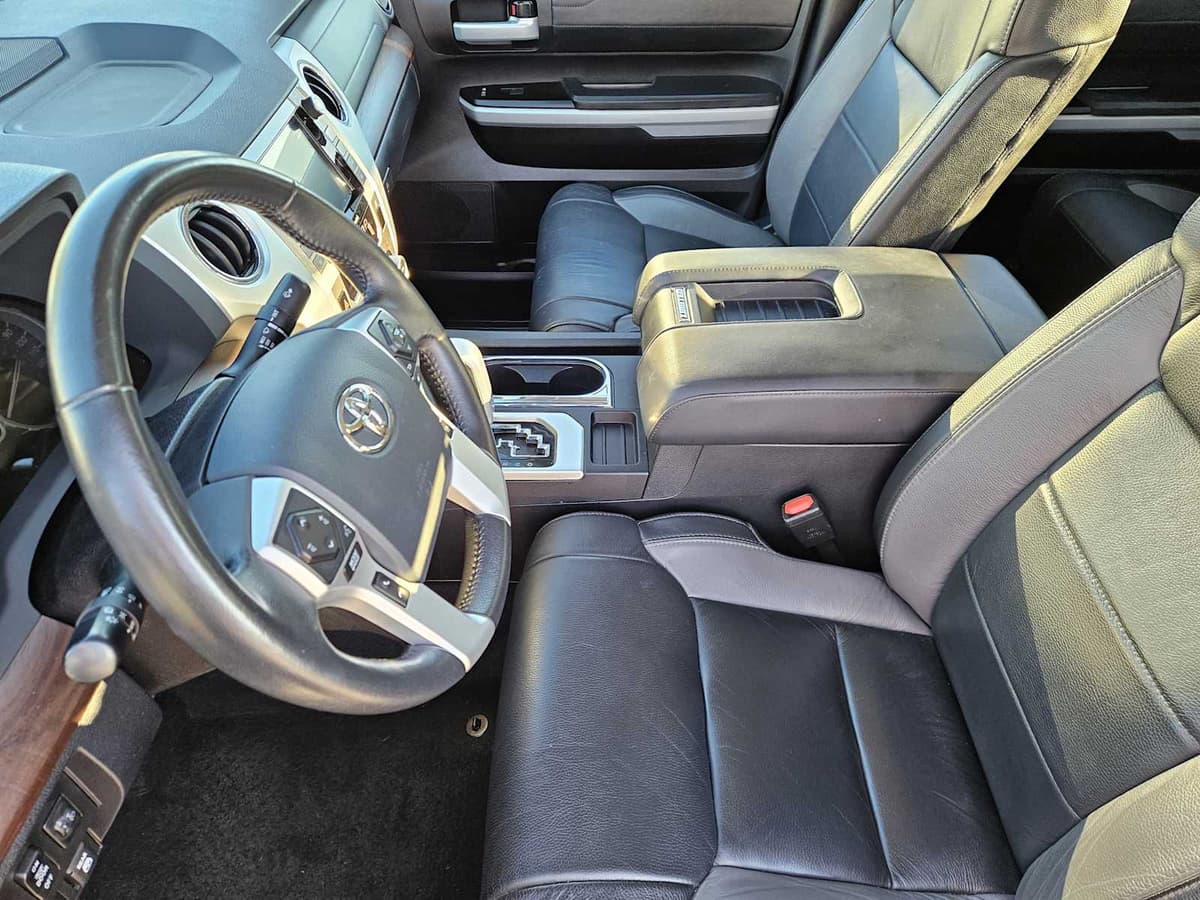 2020 Toyota Tundra - Image 13